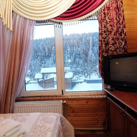 затишний 